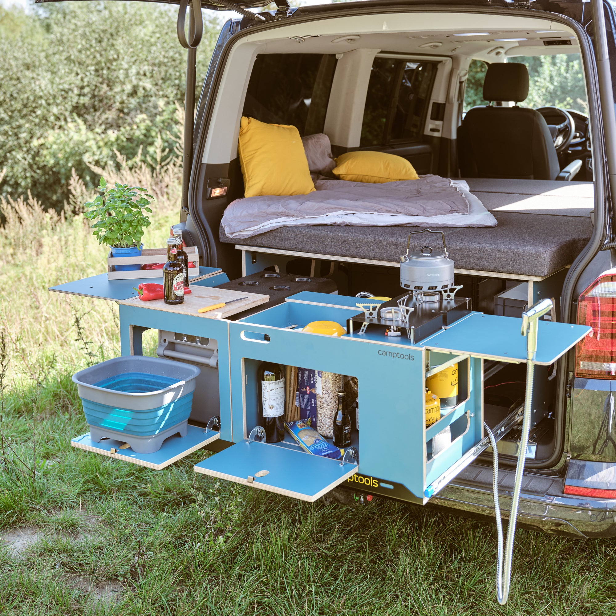 COSLEE Komplettset inkl. Küchenmodul, Wassersystem und Kühlbox