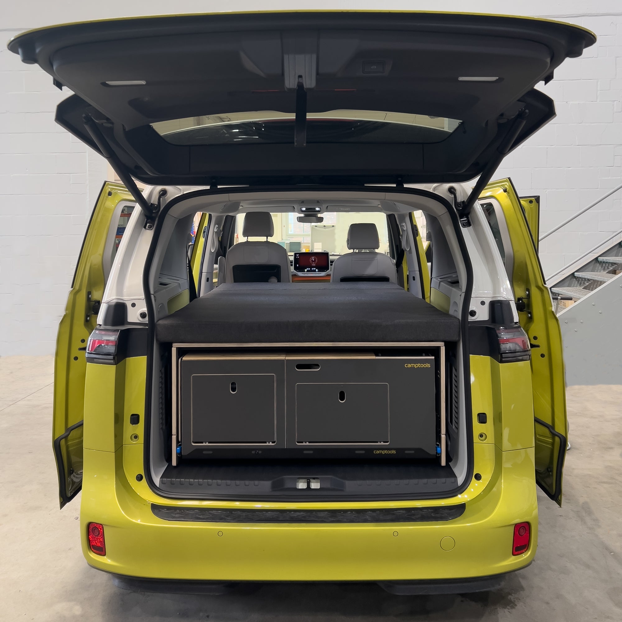 COSLEE KOMPAKT im ID. Buzz Pro