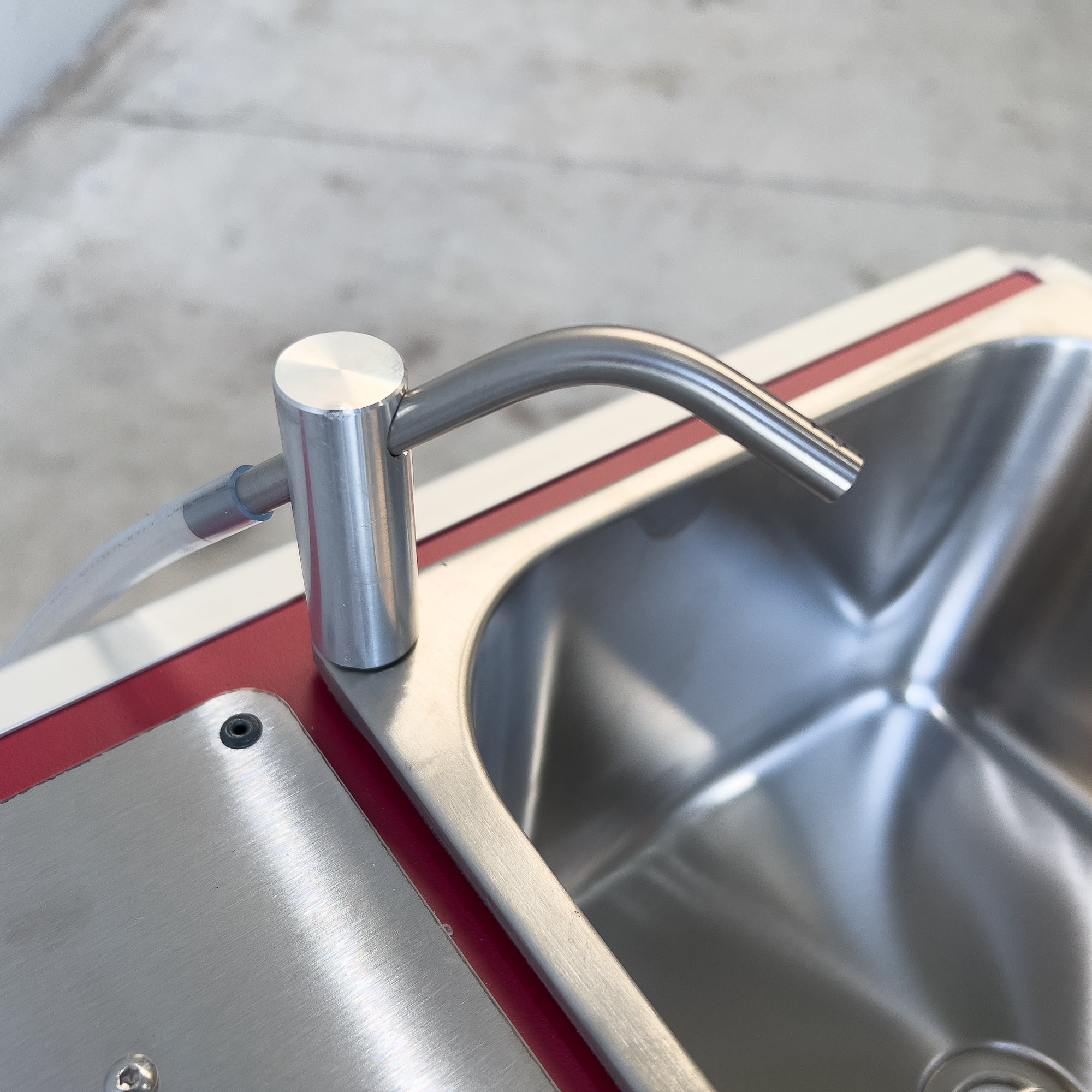 FLATKIT1 Kompaktküche