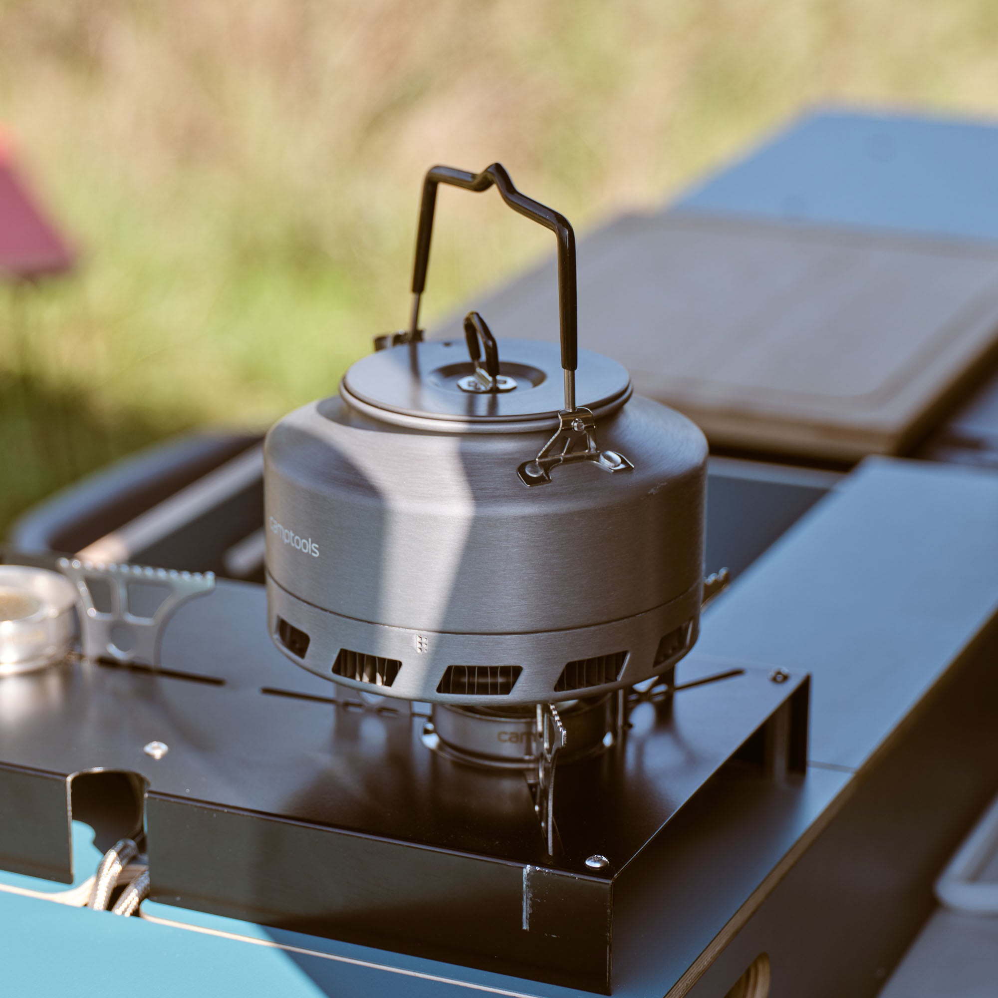 Wasserkocher mit Thermoring Camping und Gaskocher