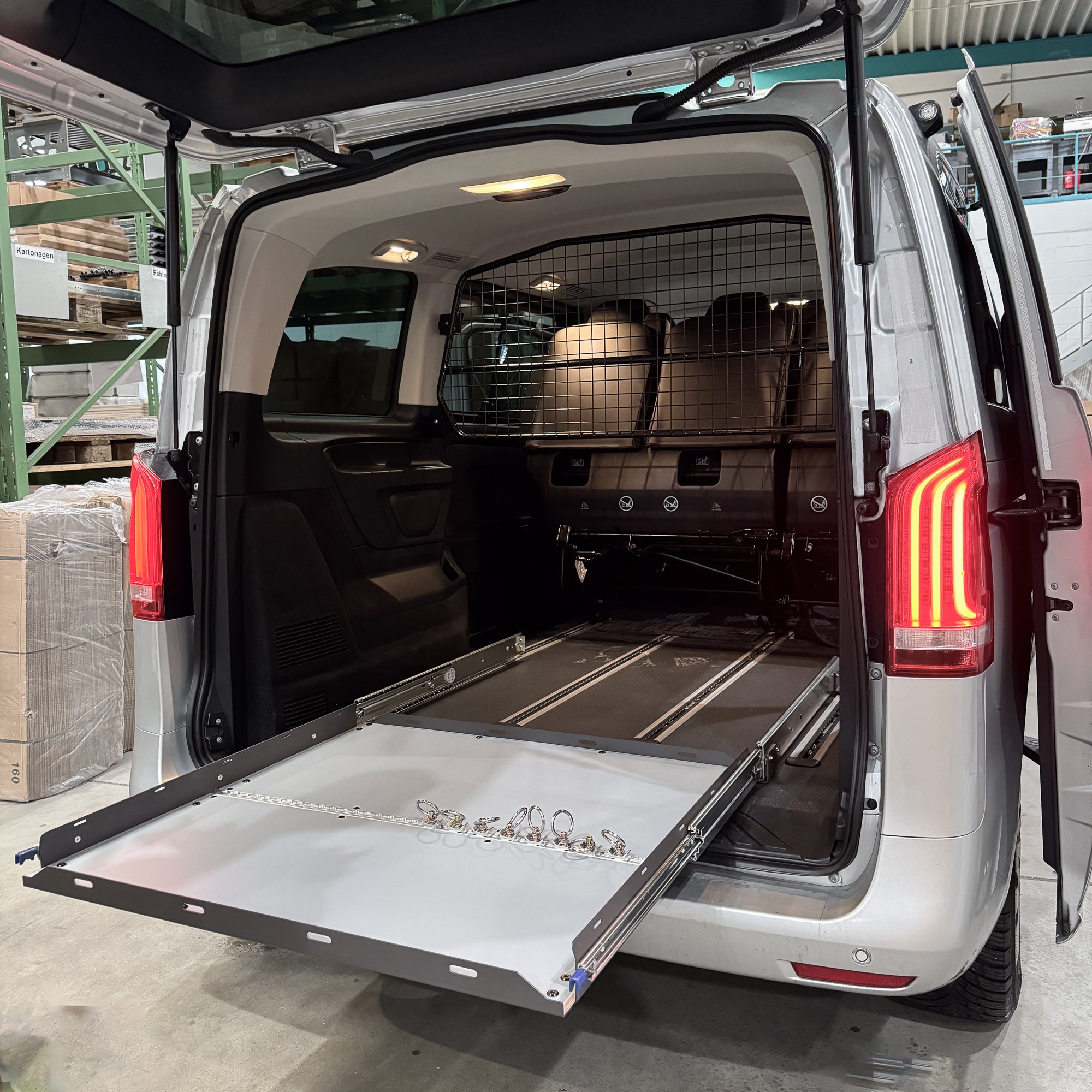Heckauszug Mercedes Marco Polo (ohne Möbelausbau)