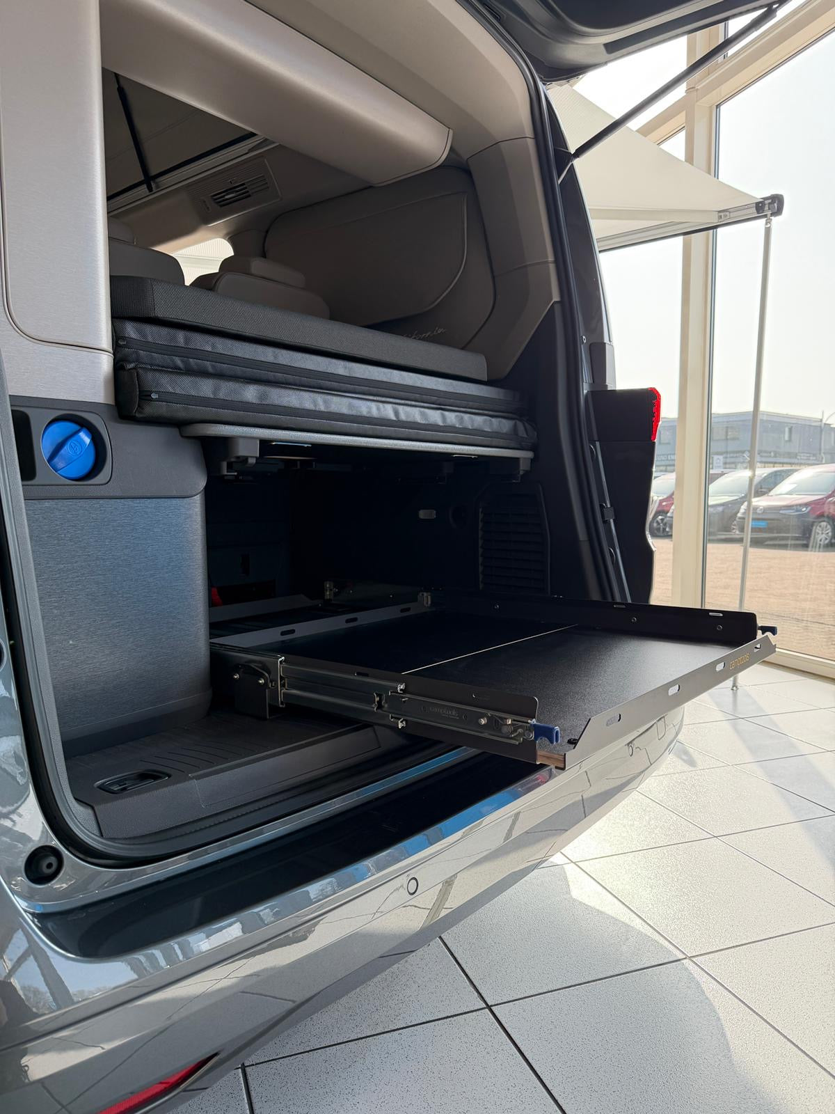 Heckauszug für VW T7 New California Coast und Ocean