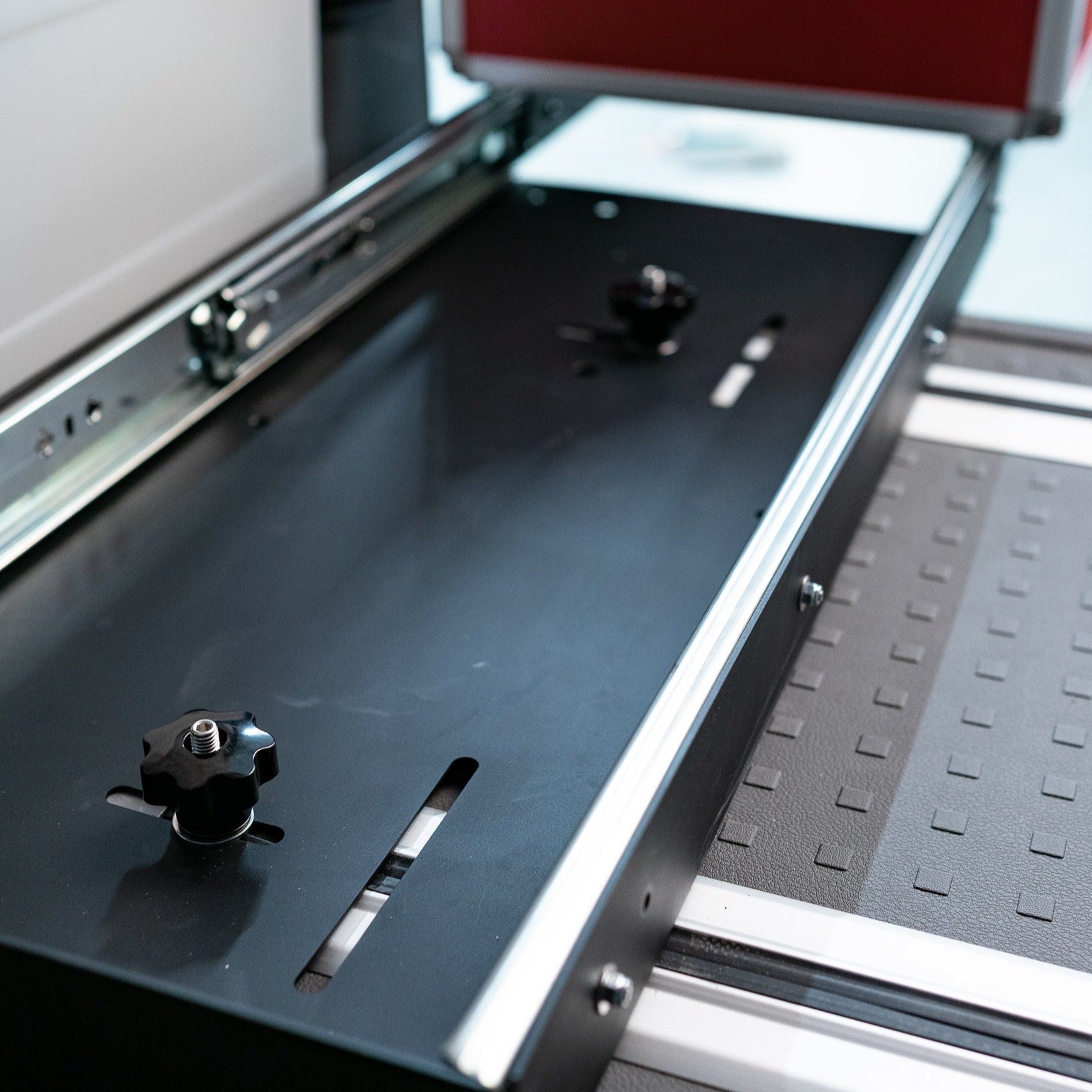 FLATKIT – Slideout-Unterrahmen