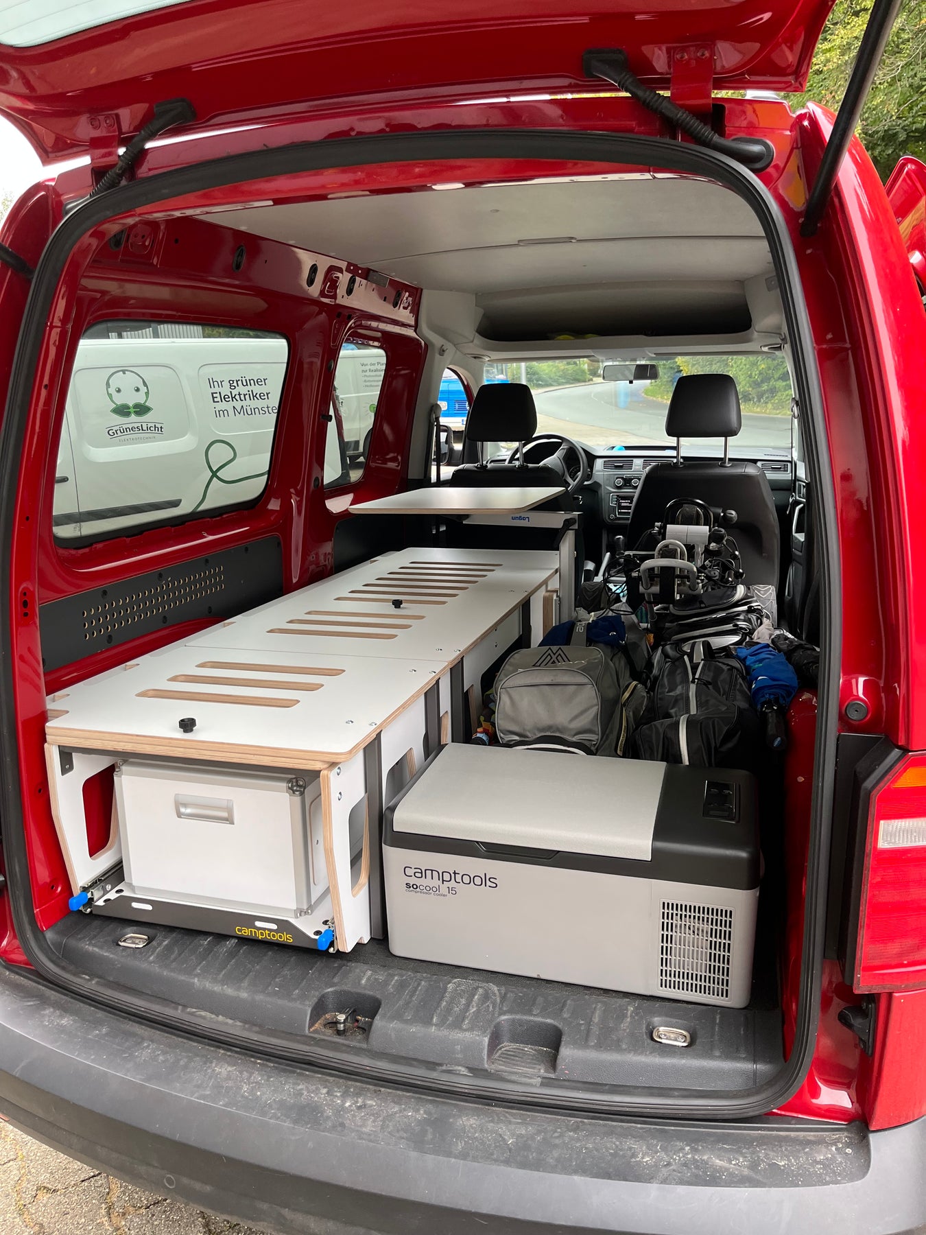 VW Caddy Maxi Single bed Sleeping system Camper conversion